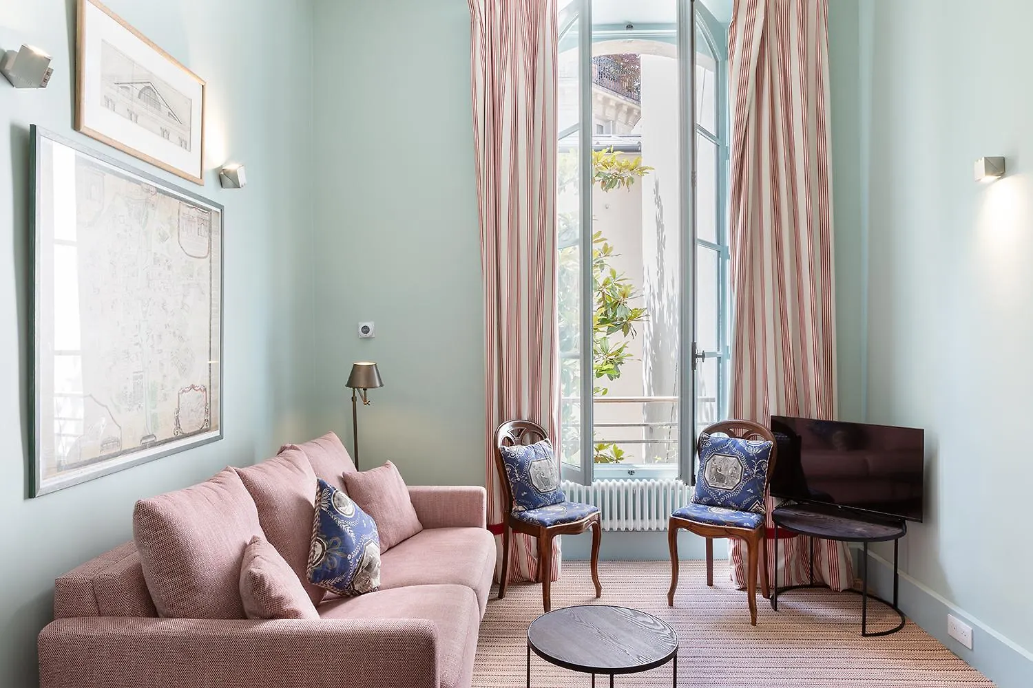 Pick A Flat'S Apartment In Saint-Germain Des Pres - Rue Paul Louis Courier Paris