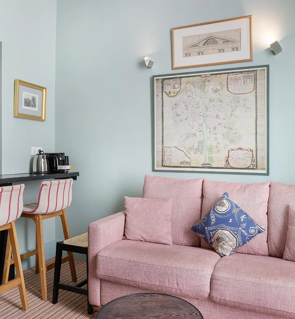Pick A Flat'S Apartment In Saint-Germain Des Pres - Rue Paul Louis Courier Paris France